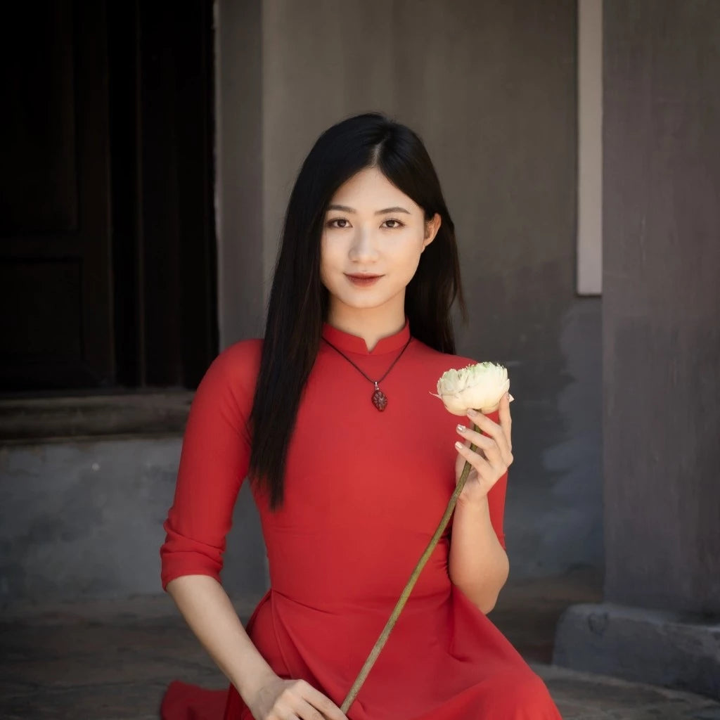 Lucky Fox Queen Stone - Red